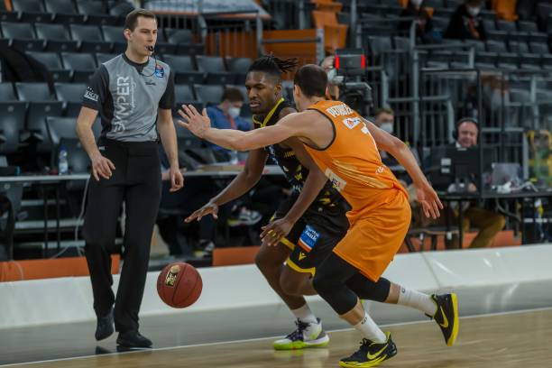 的湖人重建 的湖人重建